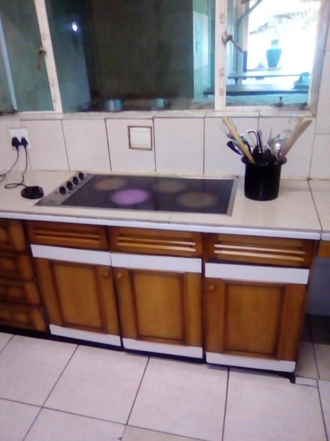 Accoustix Backpackers Hostel ヨハネスブルグ エクステリア 写真